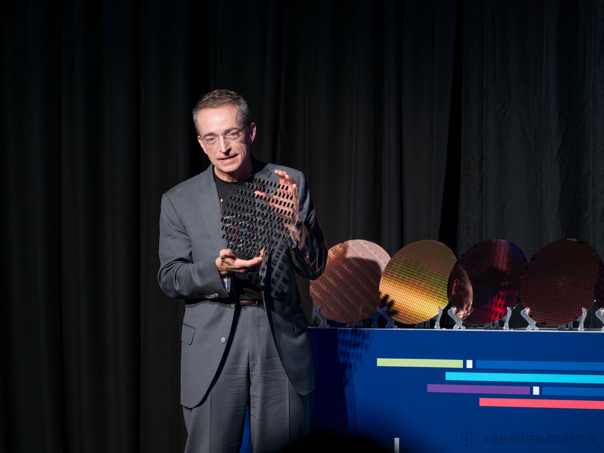 Intel執(zhí)行長(zhǎng)Pat Gelsinger退休，高層人事出現(xiàn)變動(dòng)