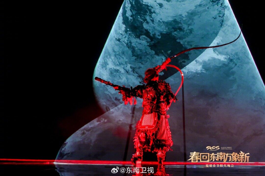 《黑神話：悟空》亮相福建春晚，秦勇高天鶴演繹片尾曲宣傳圖3