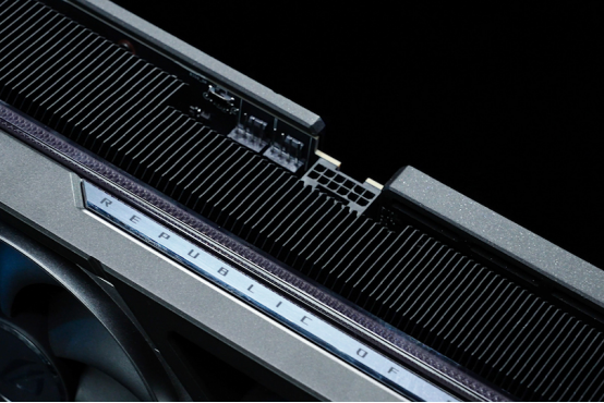 華碩推出ROG ASTRAL夜神RTX 5080顯卡宣傳圖10