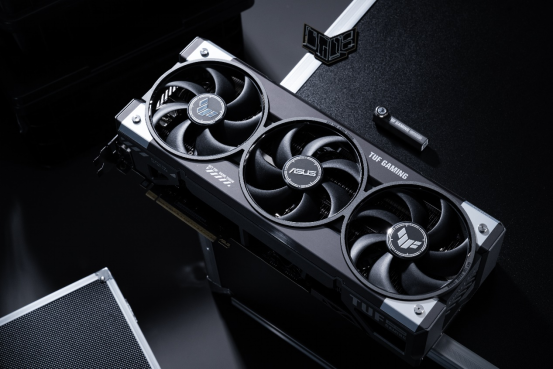 RTX 50系列顯卡：4K電競新紀(jì)元，流暢度爆表！宣傳圖5
