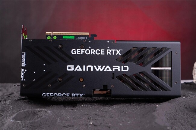 耕升RTX 5070 Ti炫光·超OC：性能卓越，未來科技風(fēng)宣傳圖4