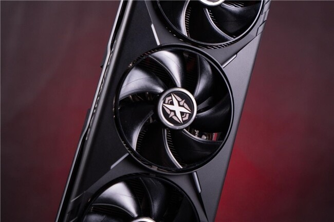 耕升RTX 5070 Ti炫光·超OC：性能卓越，未來科技風(fēng)宣傳圖2