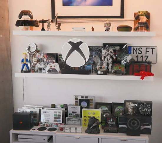 Xbox手柄設(shè)計彩蛋曝光 或聯(lián)動《毀滅戰(zhàn)士：黑暗時代》限定版外設(shè)
