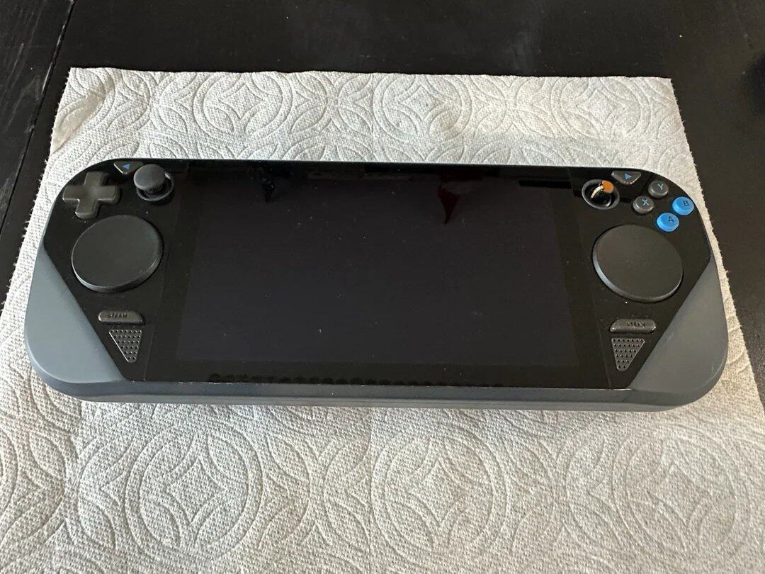 Steam Deck原型機(jī)拍賣實(shí)錄：早期設(shè)計(jì)差異與開發(fā)歷程探析宣傳圖2