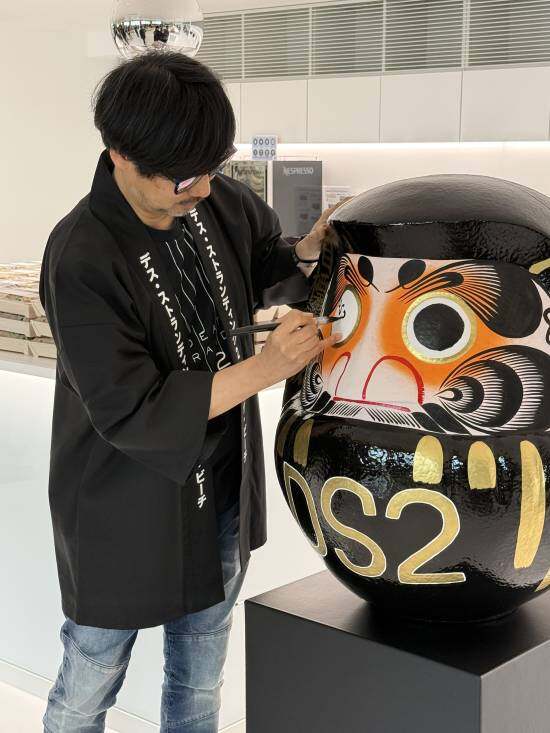 《死亡擱淺2》進廠壓盤確認6月26日發(fā)售 開放世界探索與玩法革新解析宣傳圖2