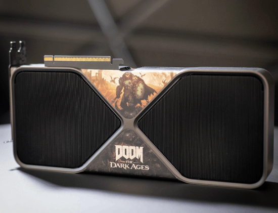《毁灭战士：黑暗时代》正式发售：核心玩法解析与GeForce RTX 5090定制显卡活动详情宣传图2