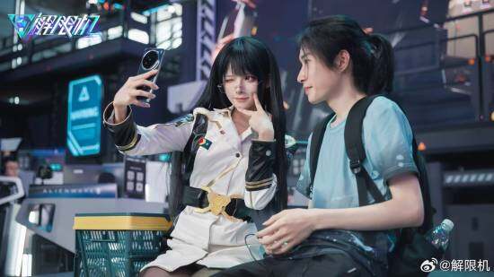 《解限机》官方晒CJ返图！真人COS机甲超帅气宣传图6