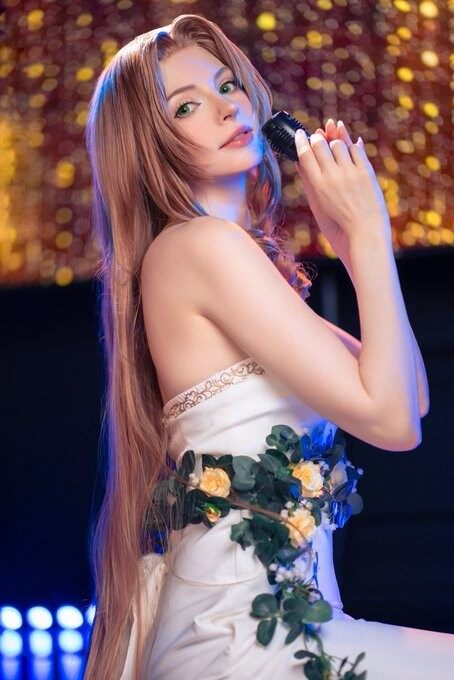 阿什莉體?！蹲罱K幻想7》愛麗絲cos，《勝利女神妮姬》毒蛇Viper泳裝返圖宣傳圖2