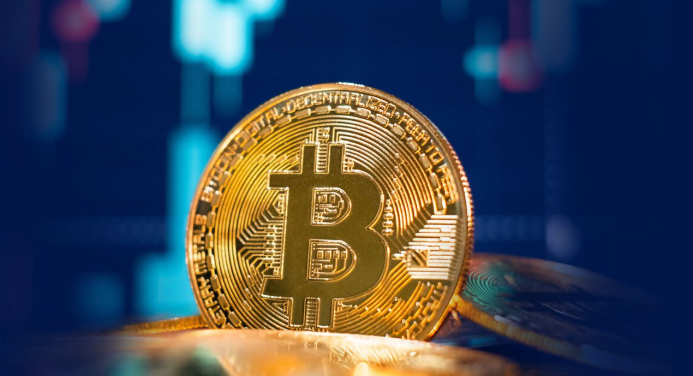 为何比特币选择去中心化？BTC如何摆脱机构控制？