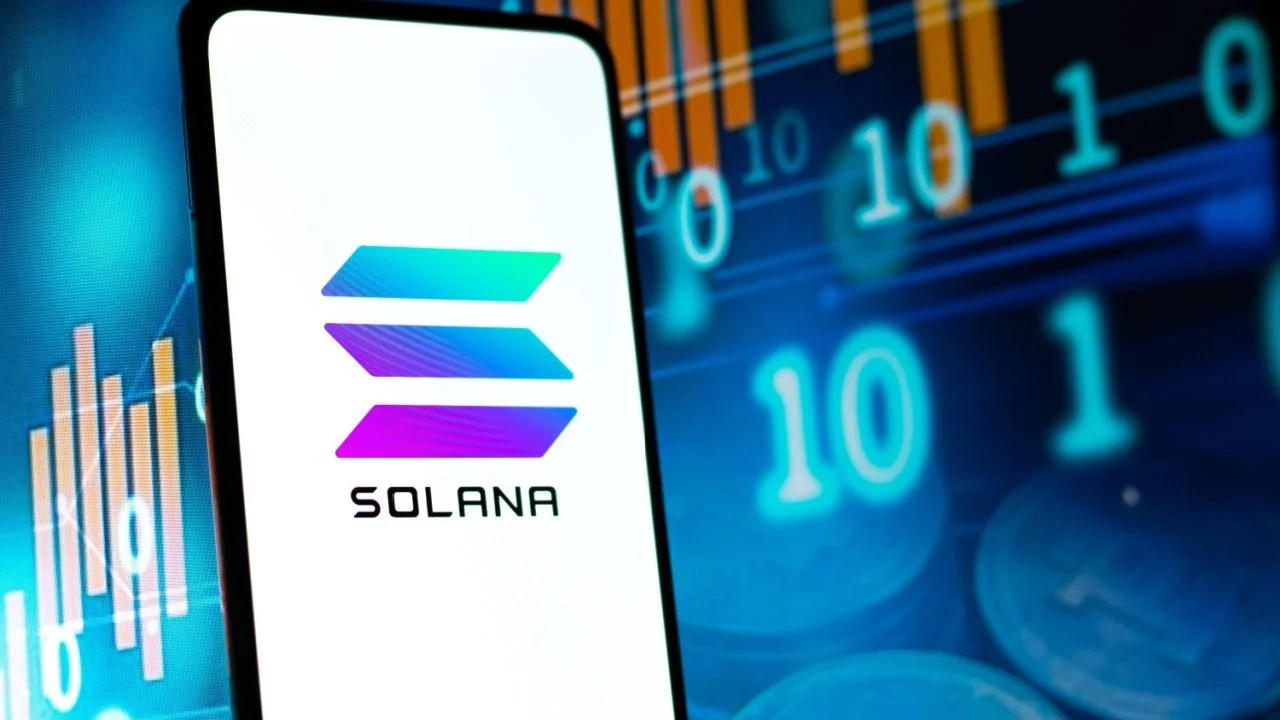 Solana如何工作？其管道验证过程如何优化性能？